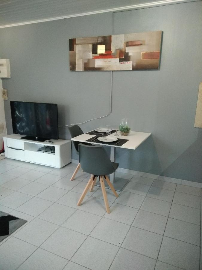 Appartements Et Valréas المظهر الخارجي الصورة