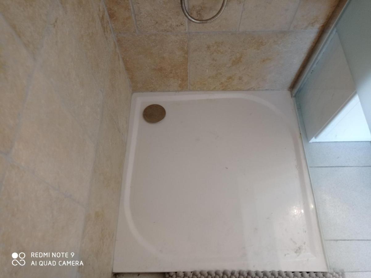 Appartements Et Valréas المظهر الخارجي الصورة