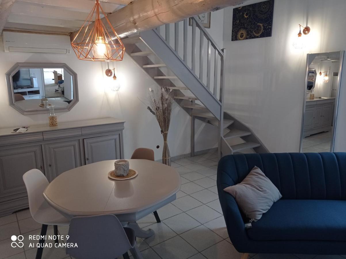 Appartements Et Valréas المظهر الخارجي الصورة